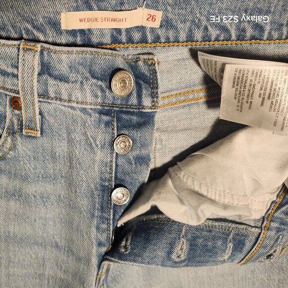 Levi’s Wedgie Straight Jeans Size 26 Button Fly Distressed Knee High Rise - Picture 5 of 6